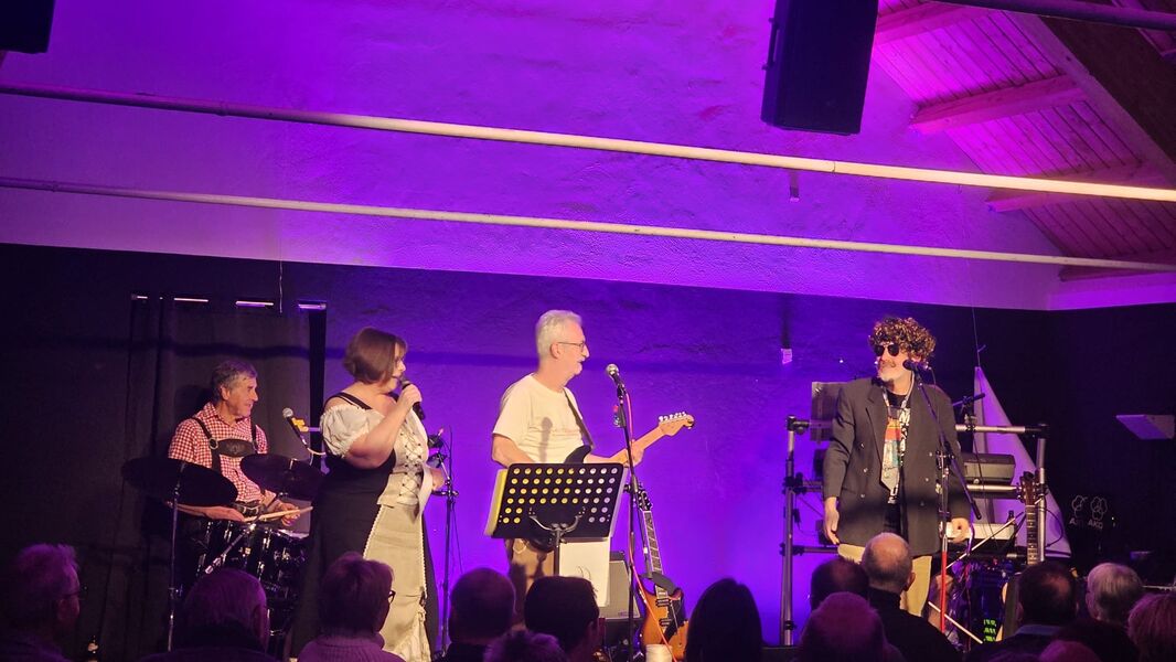 vu-gfuhl-austropop-plaudereien