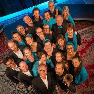 Jazzchor Freiburg meets Joo Kraus - Vocal Surf & Jazz Infusion