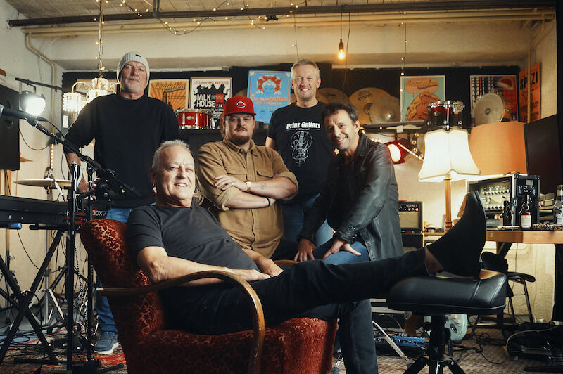 franz-mayer-experience-feat-alex-koberlein-welthits-wieder-im-schwabischen-original