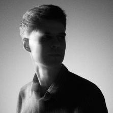 alex-stoldt-quasi-nichts